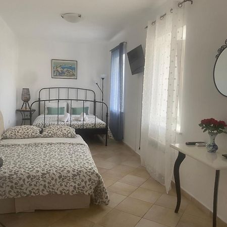 Villa Ada هيدرا المظهر الخارجي الصورة
